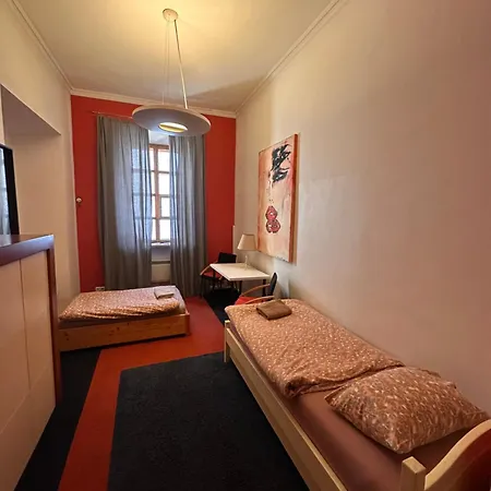 25 Hostel